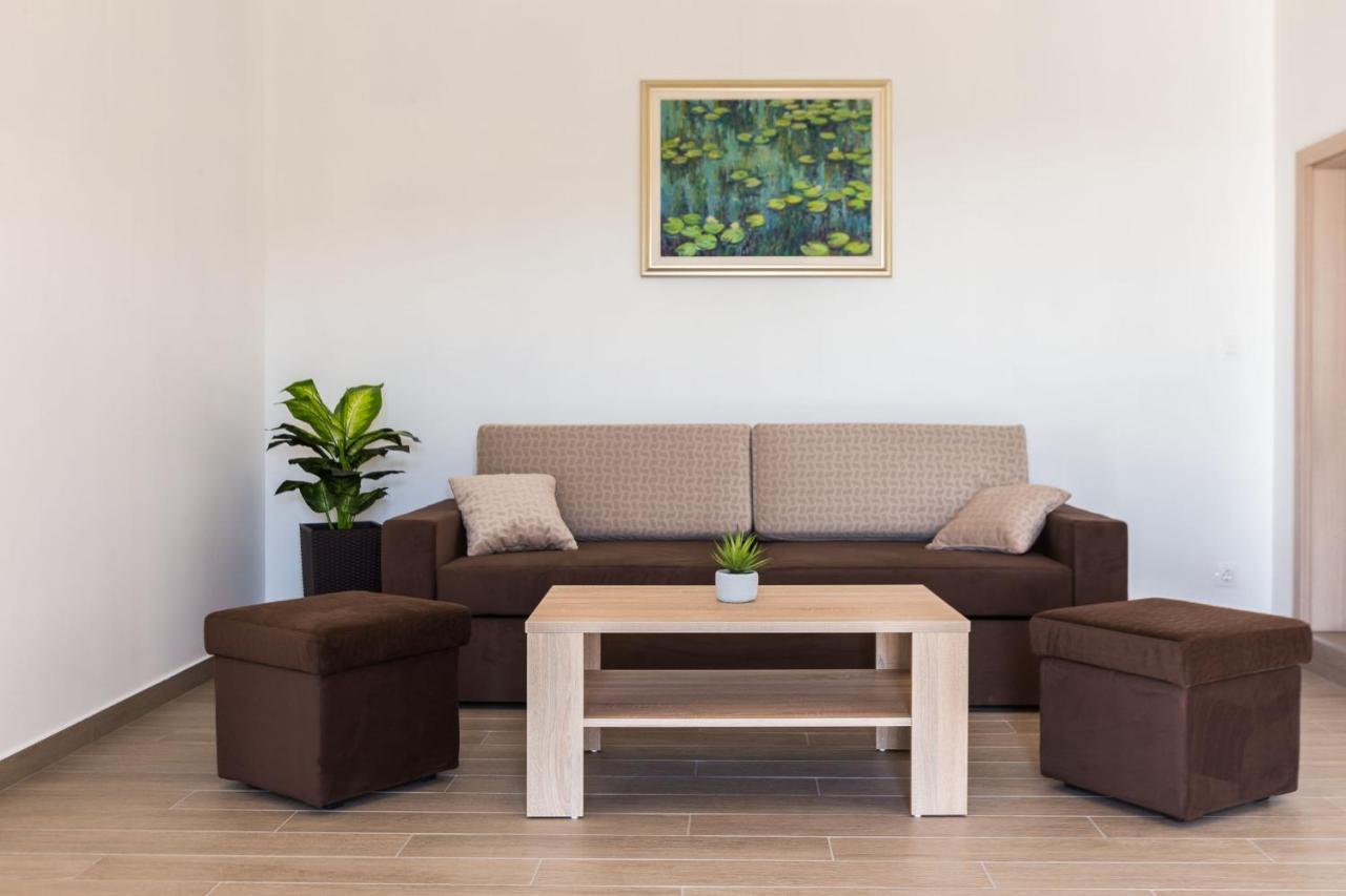 Apartment Marko Kruševo Exteriör bild