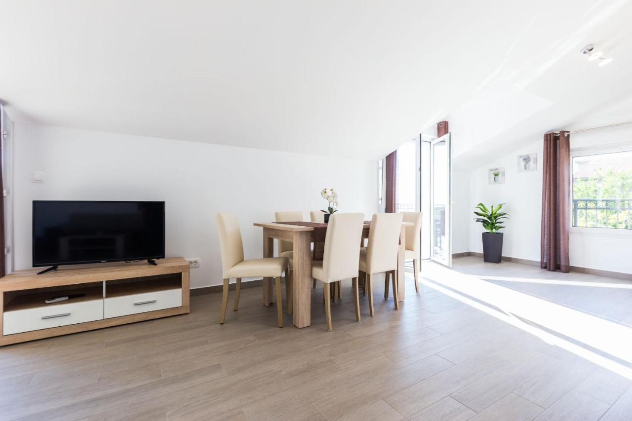 Apartment Marko Kruševo Exteriör bild